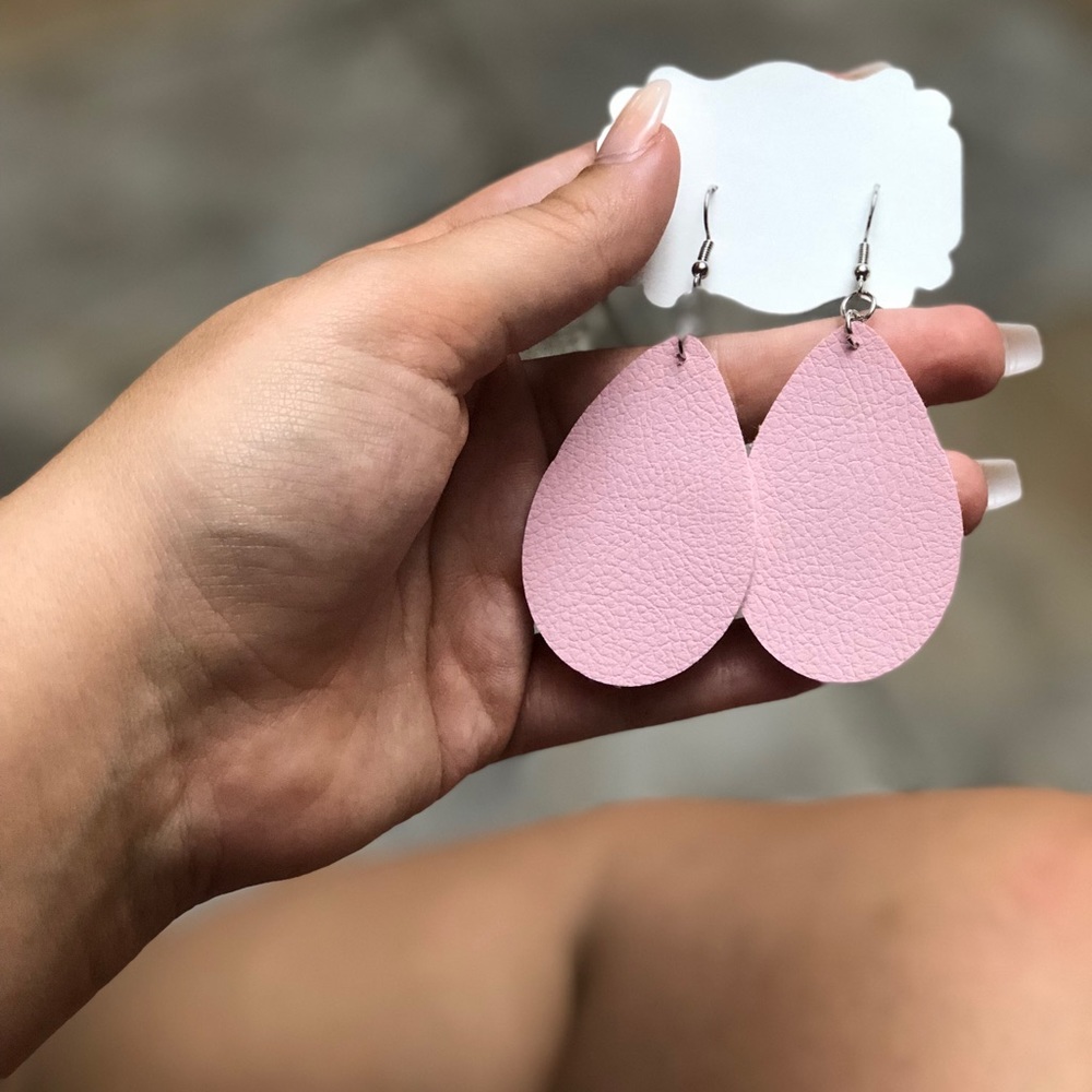 Leather earrings